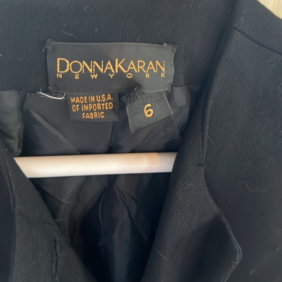 Donna Karan black blazer. - Picture 2 of 4